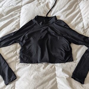 Athleta cropped rashguard